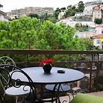 Colline Avec Parking Privé *