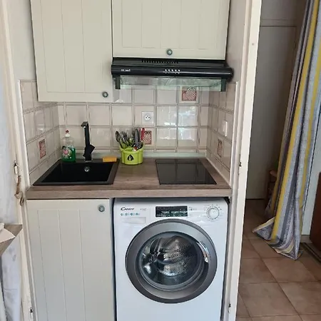 Colline Avec Parking Prive 아파트 니스